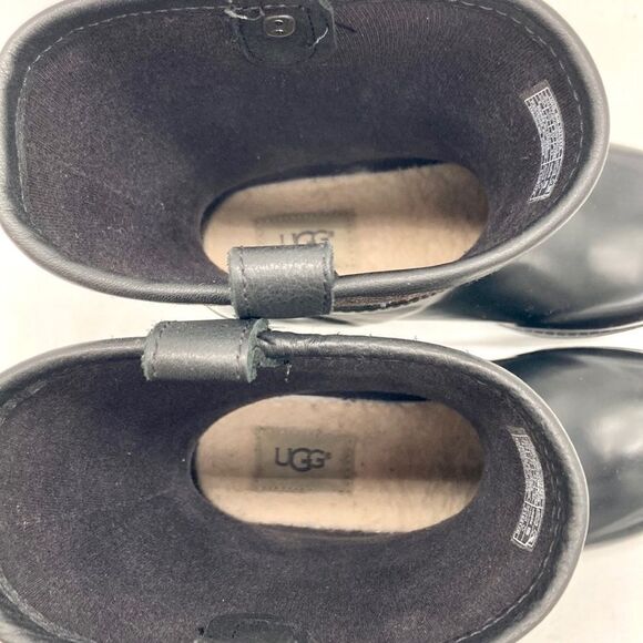 UGG Wet Weather Boots - Picture 10 of 13